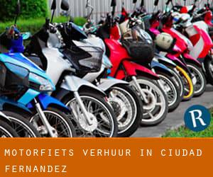 Motorfiets verhuur in Ciudad Fernández